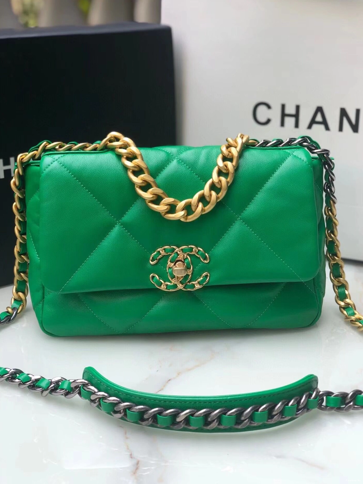 First Bag Ru FLAP CHANEL BAG 19 0818